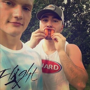 Meet your Posher, Brady